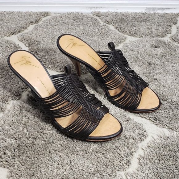 Giuseppe Zanotti Pissi Black Leather Sandal Heels, Size 38.5, U.S 8.5 - Picture 12 of 13